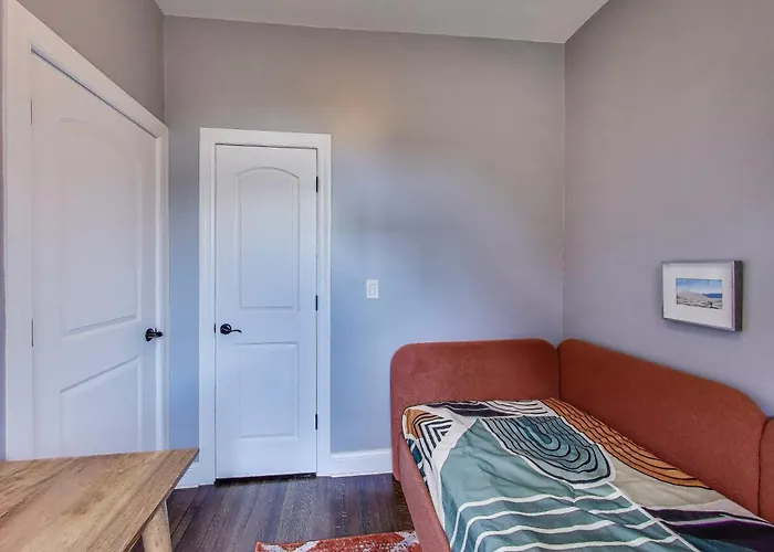 Apartment Edgewater Andersonville-area Close To Loyola Ez Parking