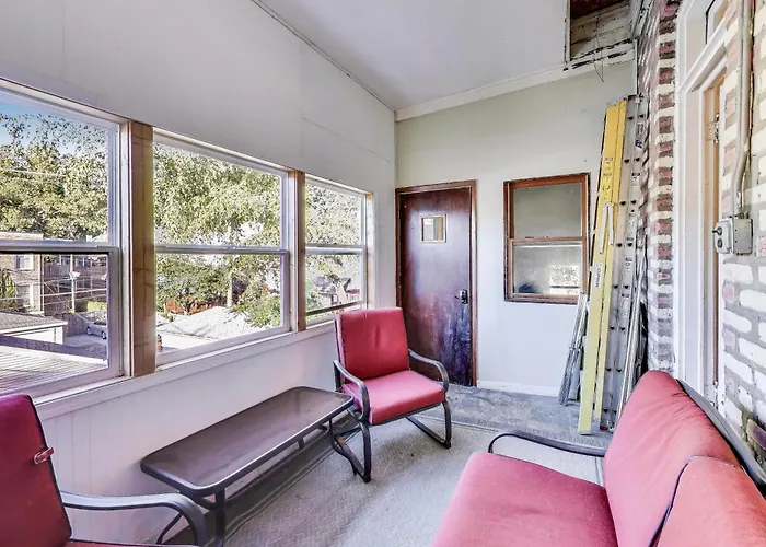 Edgewater Andersonville-area Close To Loyola Ez Parking Apartment *